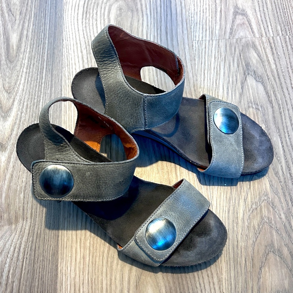 Taos platform wedge sandals